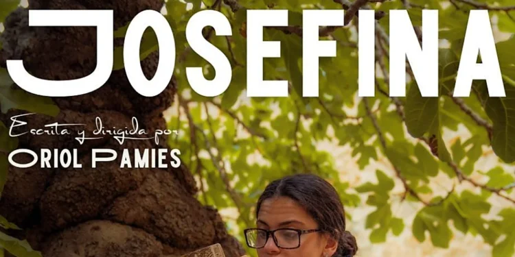 Mula recupera la memoria de Josefina Manresa y Miguel Hernández sobre las tablas del Lope de Vega